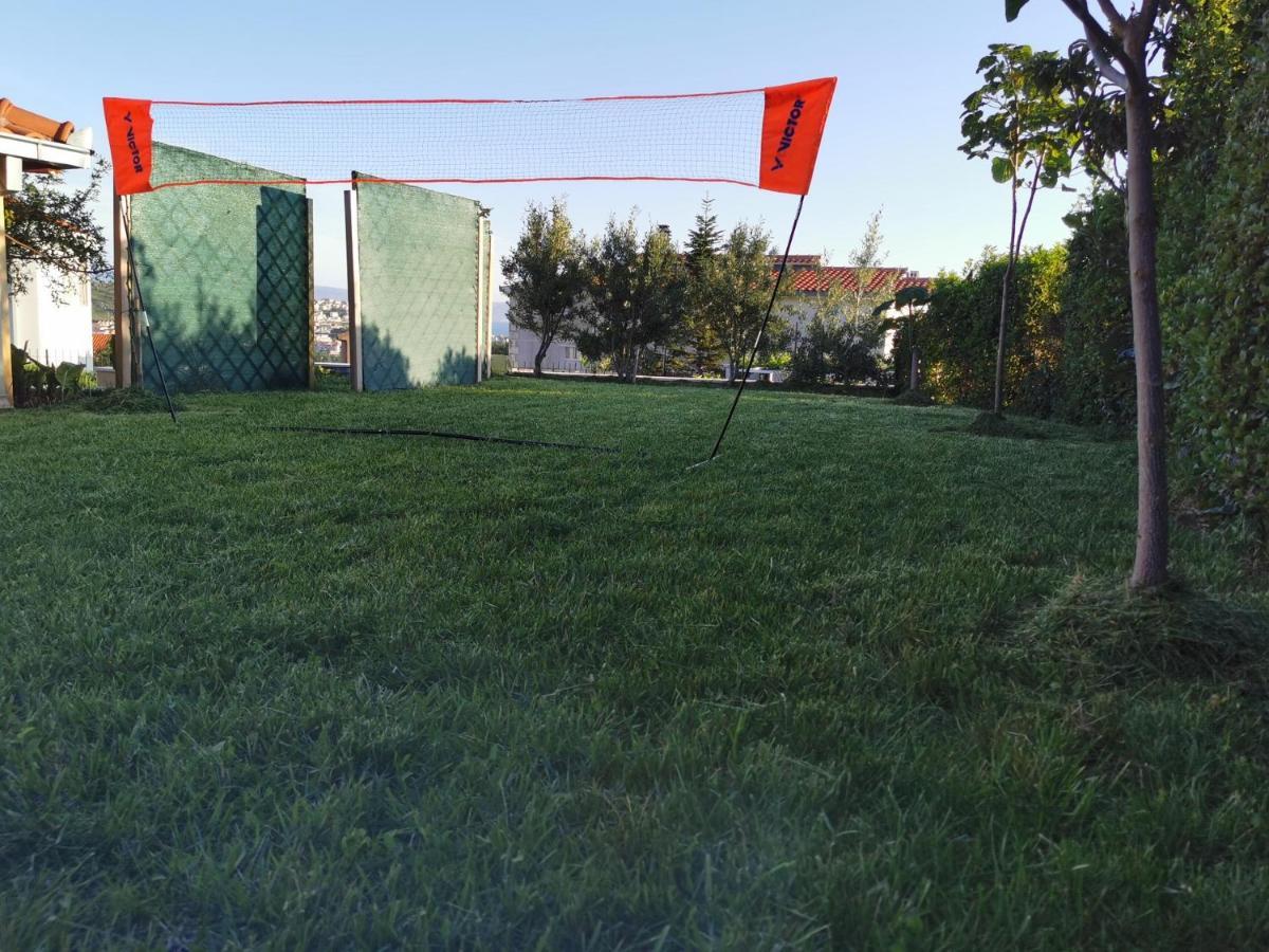 Villa Mater - Luxuriously Equipped Villa With A 15M Long Swimming Pool Zrnovnica Bagian luar foto